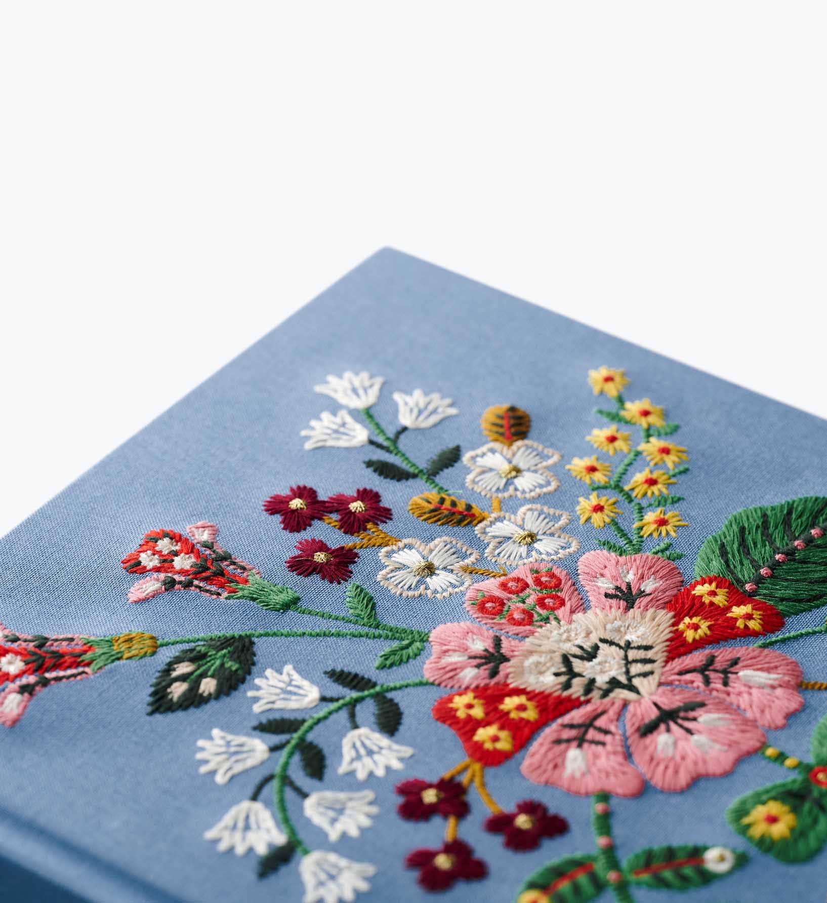 Rifle Paper Co. Gracie Embroidered Sketchbook