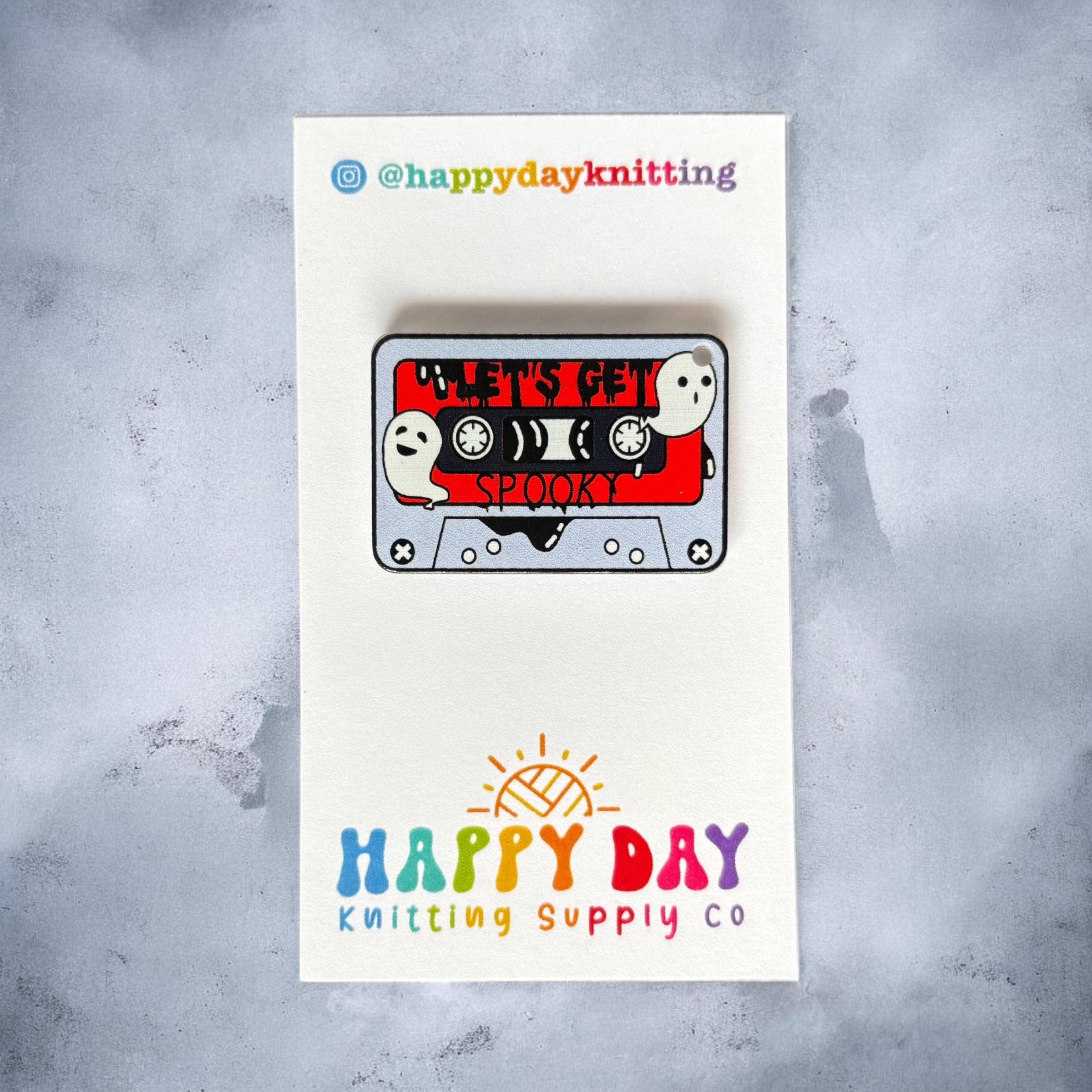 Spooky Retro Needle & Stitch Marker Holder