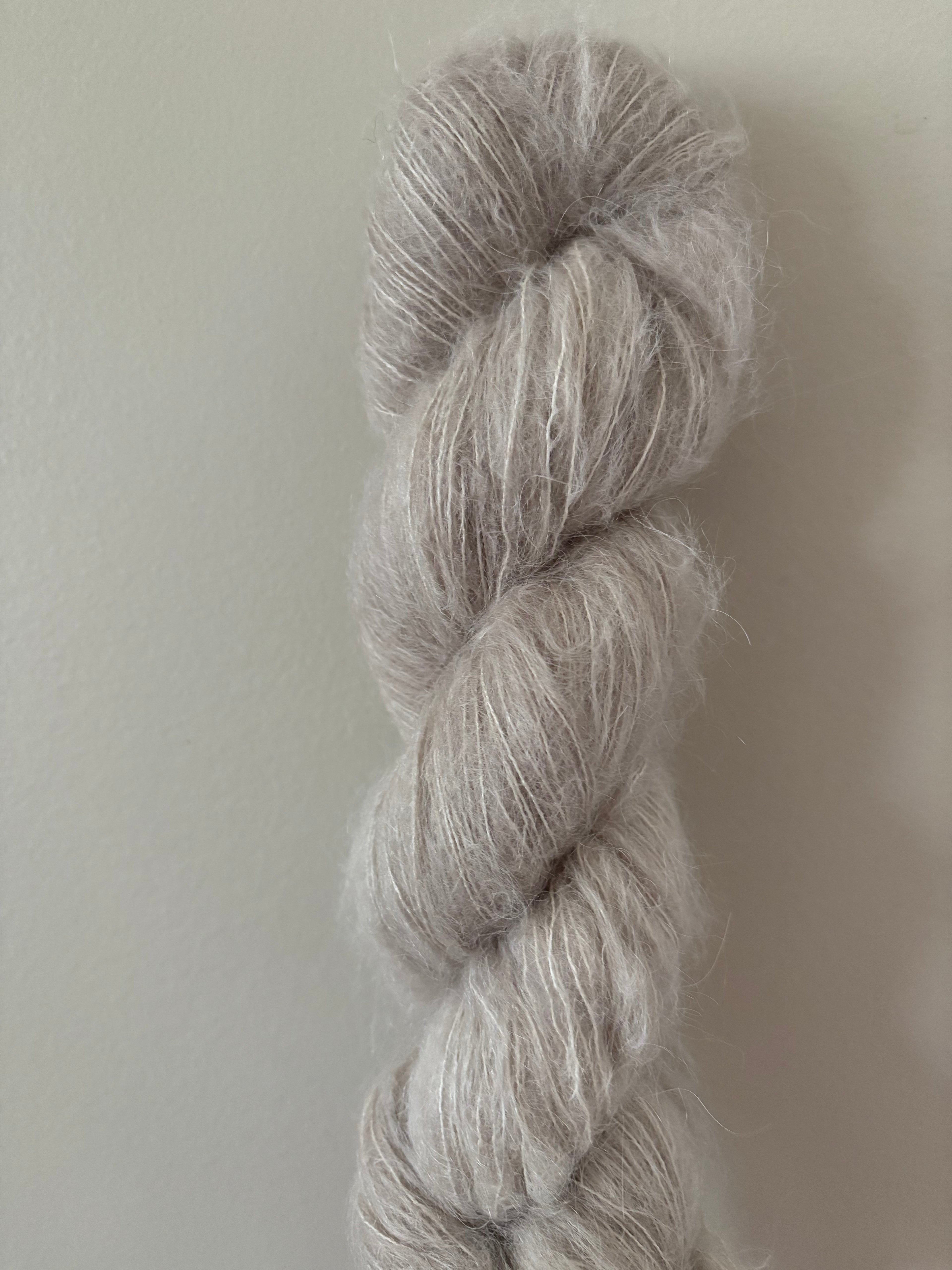 Bulldog x Bramble Halo Hound