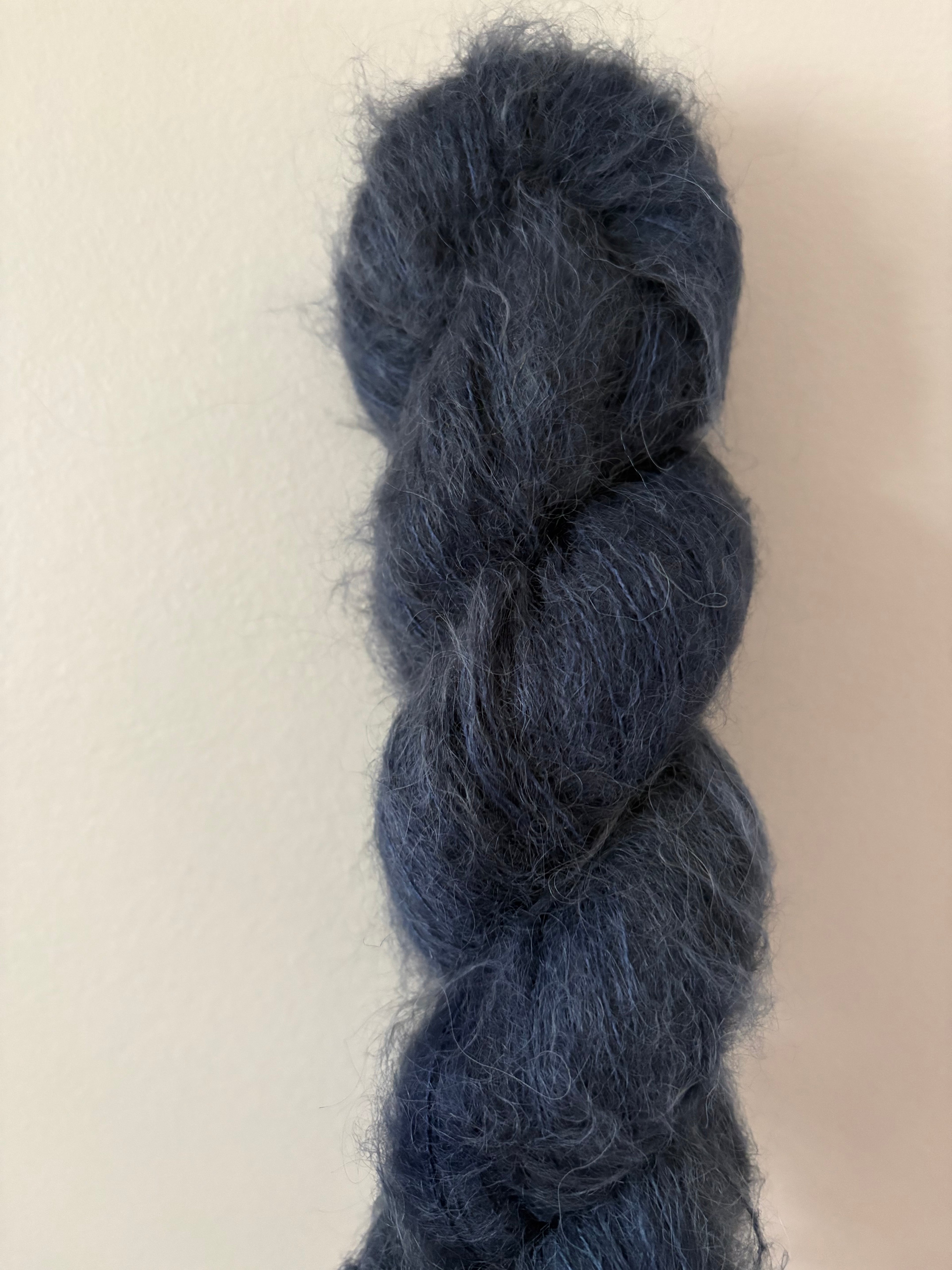 Bulldog x Bramble Halo Hound