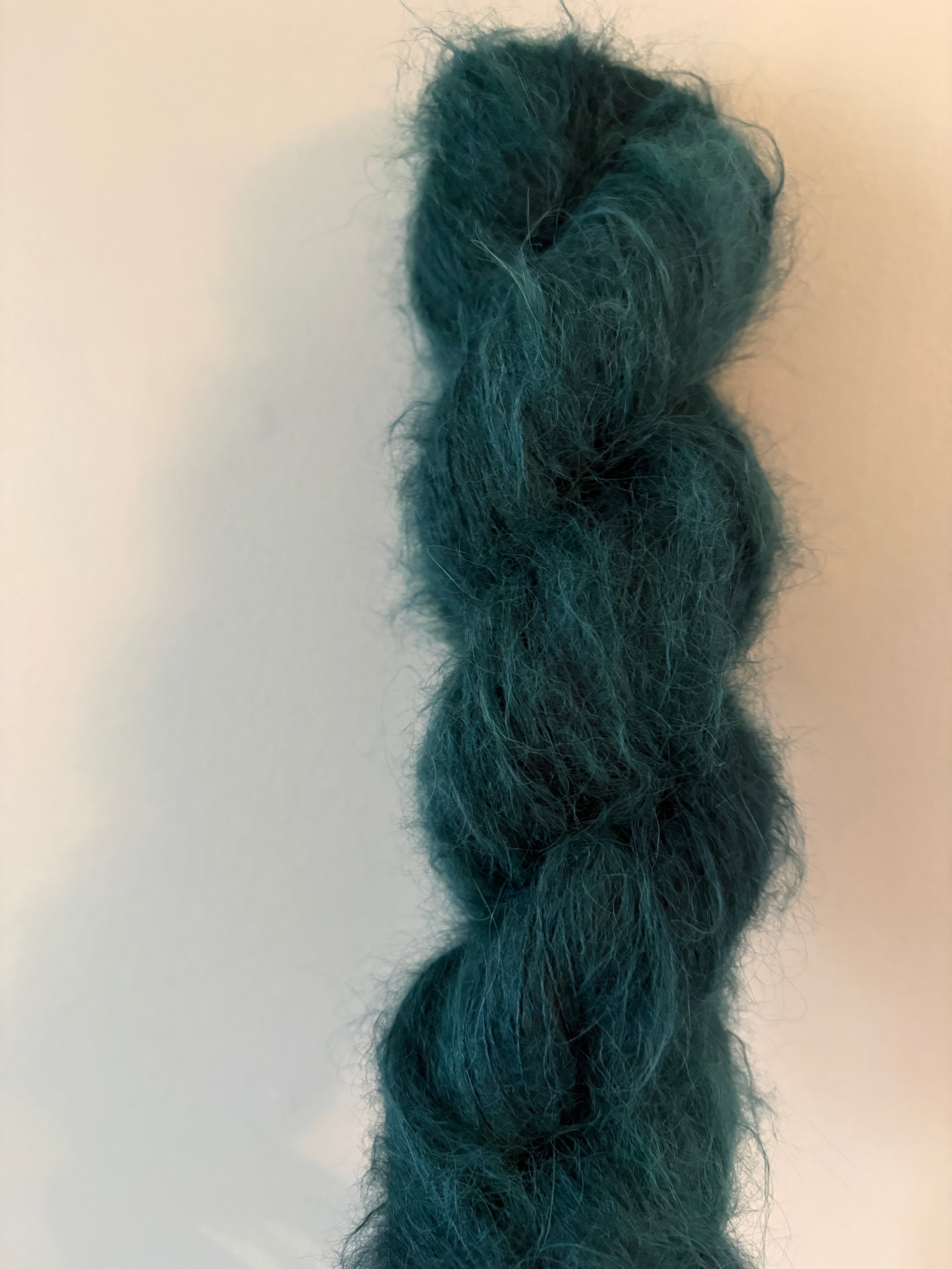 Bulldog x Bramble Halo Hound