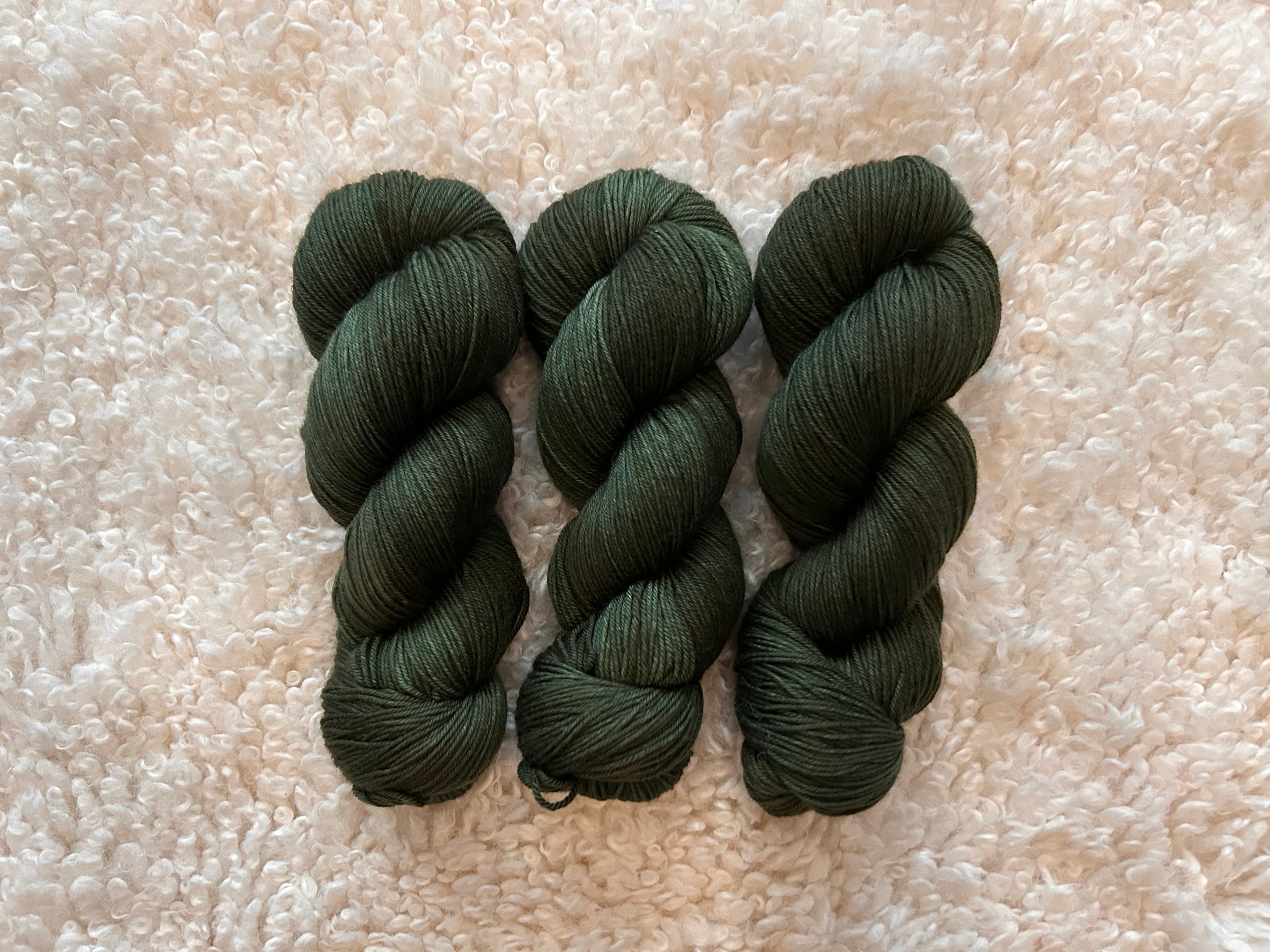 Bulldog x Bramble Four-Legged 4ply