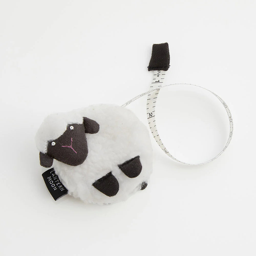 LANTERN MOON Retractable Tape Measure (Woolly Sheep)