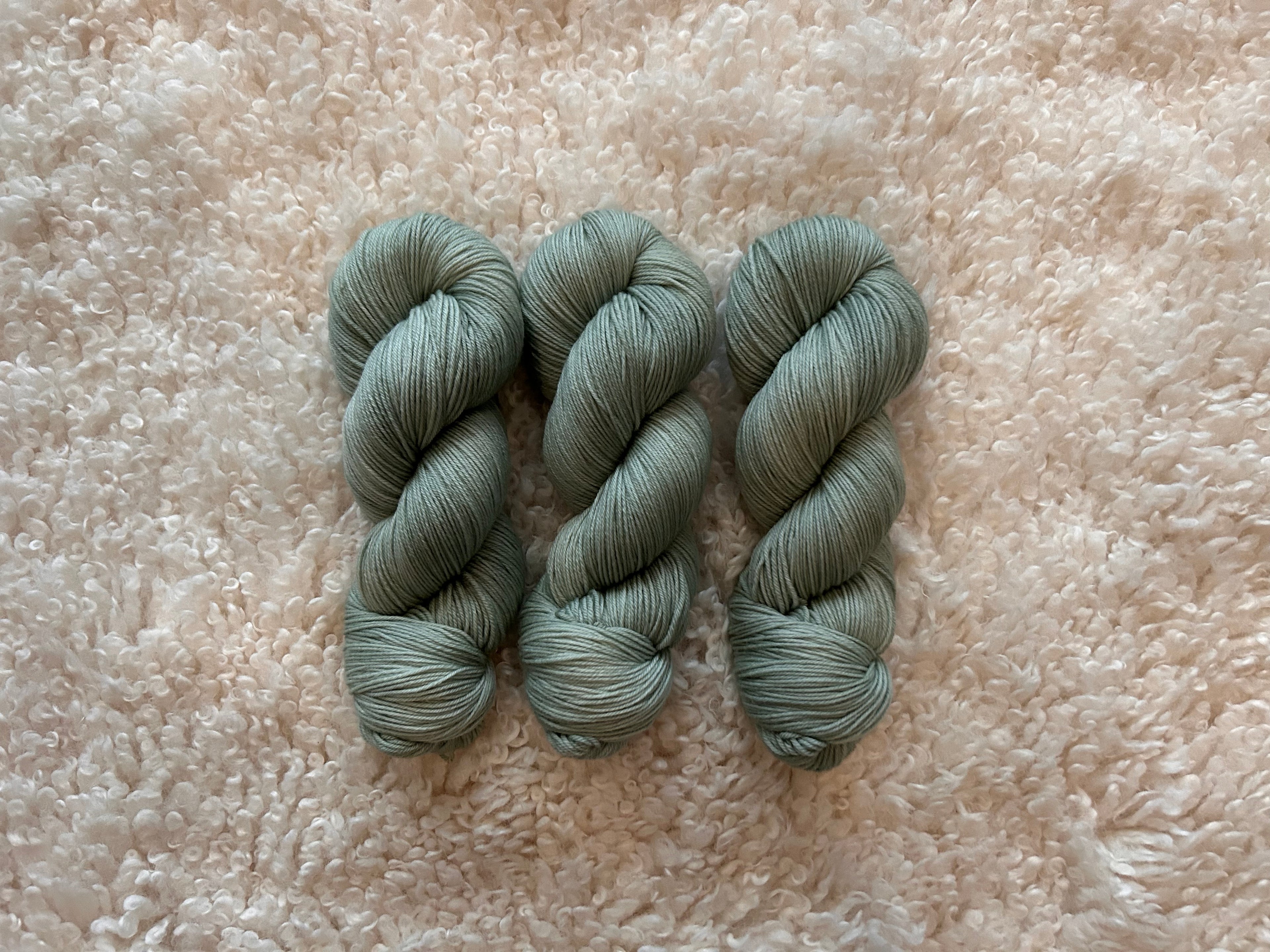 Bulldog x Bramble Four-Legged 4ply