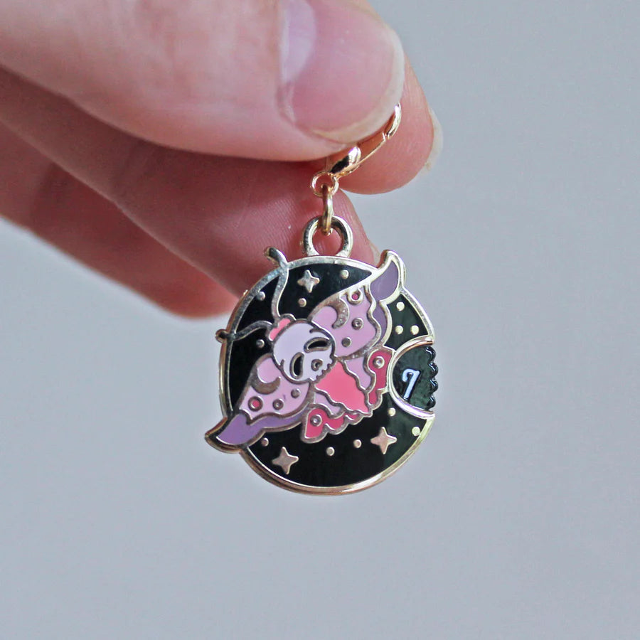 Twill + Print Witchy Moth Mini Row Counter Progress Keeper