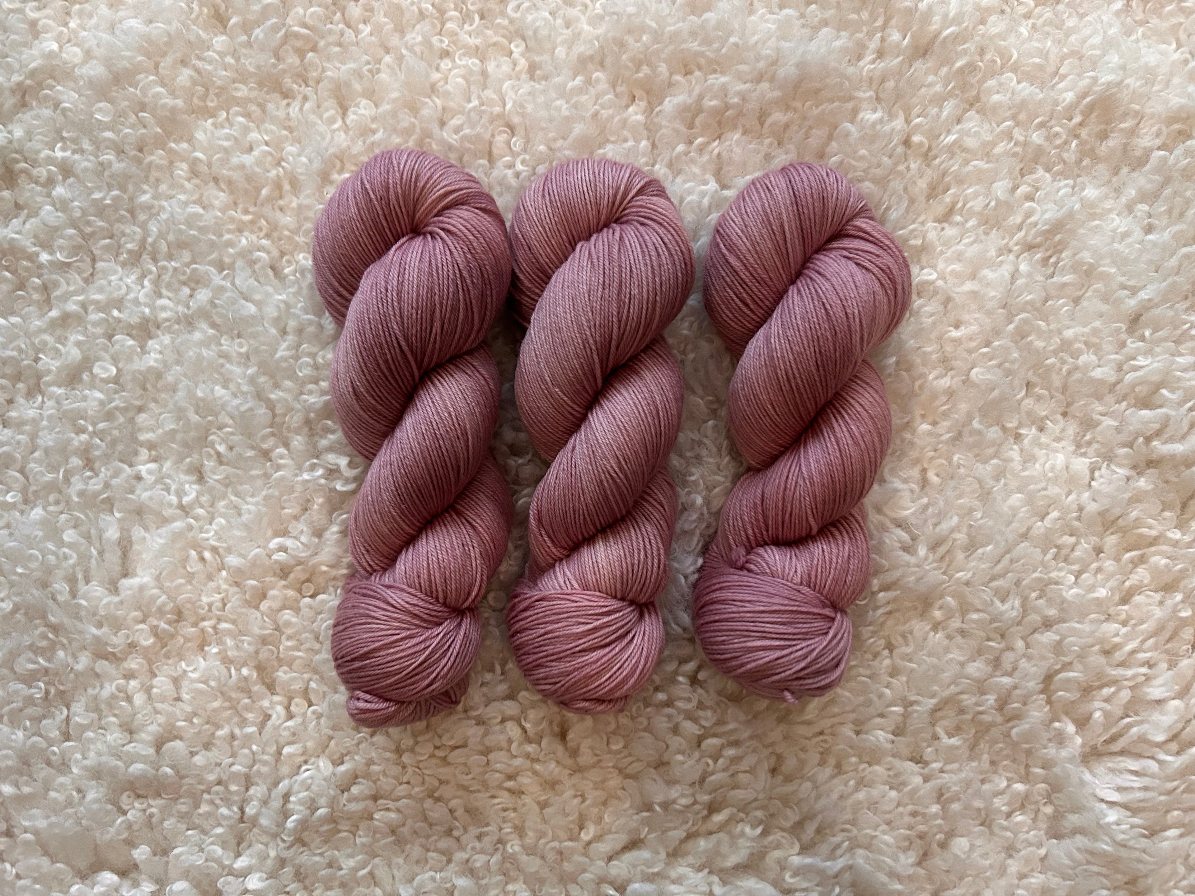 Bulldog x Bramble Four-Legged 4ply