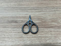 Teeny Snips