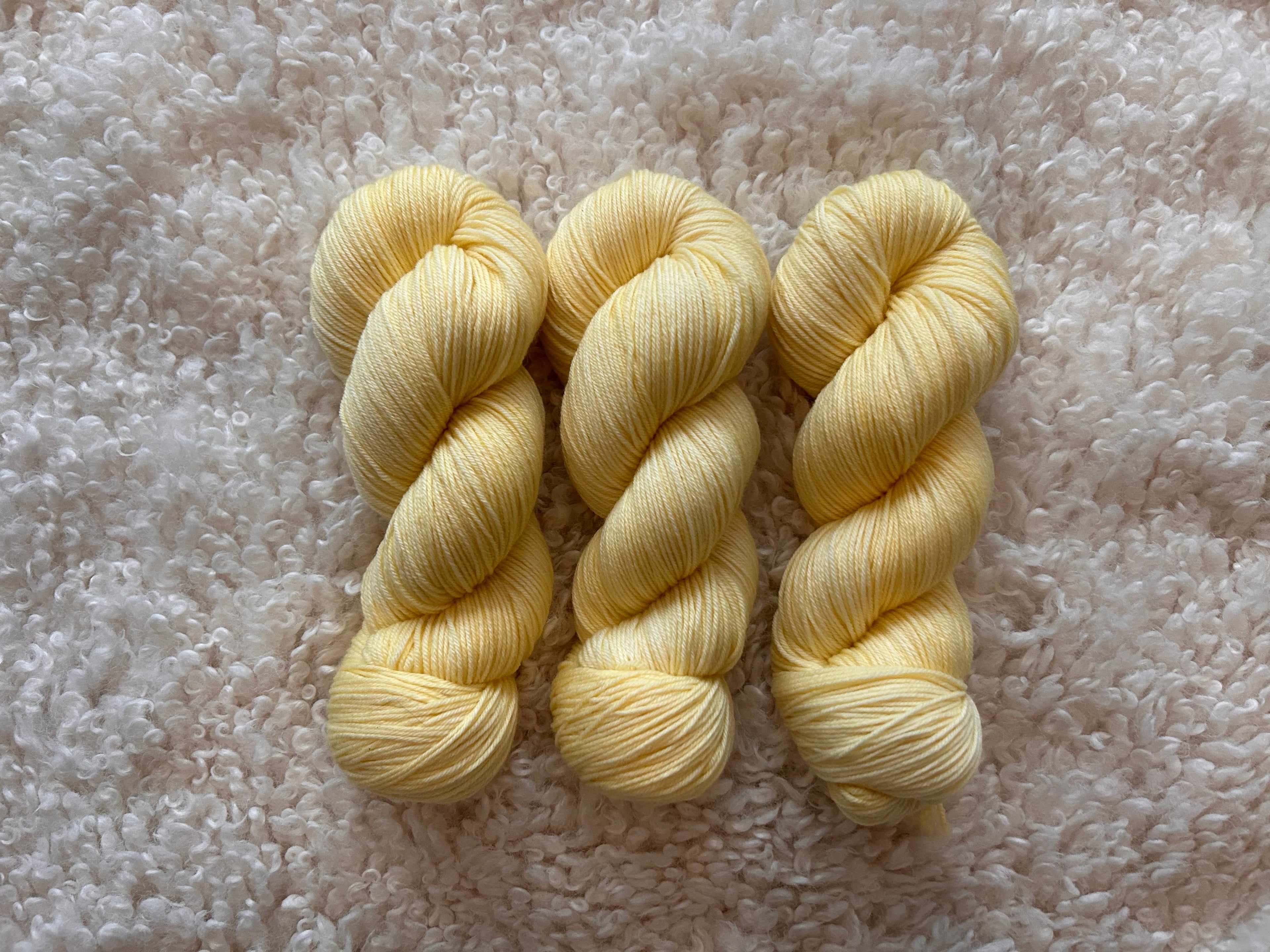 Bulldog x Bramble Four-Legged 4ply