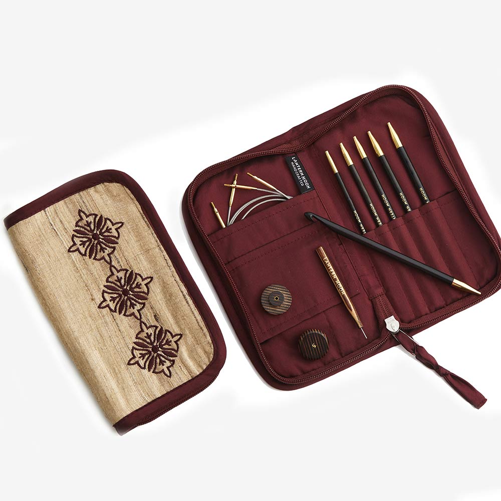 LANTERN MOON "Bequest" Tunisian Crochet Hook Set